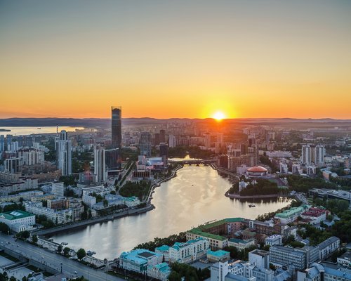 Авиабилеты из Москвы в Екатеринбург